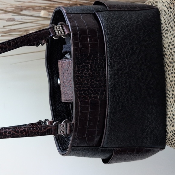 Brighton Women's Genuine Leather Shoulder Bag - Picture 3 of 15